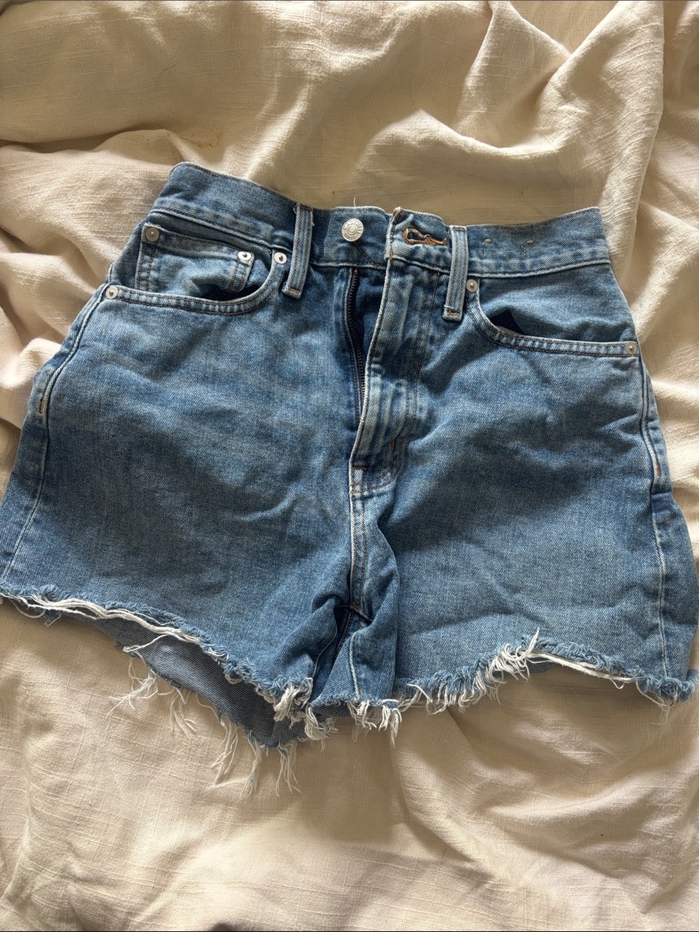 Madewell Mom Jean Short